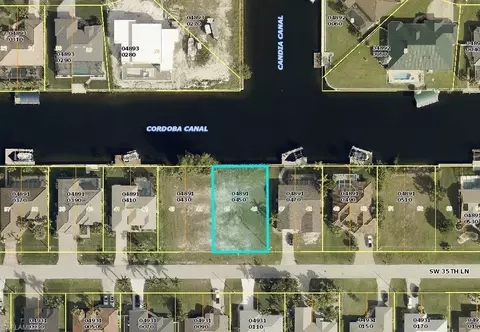 2527 SW 35th Ln, Cape Coral, FL 33914