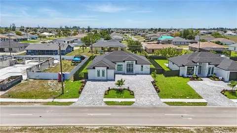 103 Chiquita Blvd N, Cape Coral, FL 33993