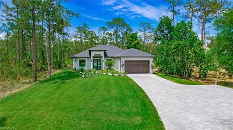 3323 6th Ave NE, Naples, FL 34120