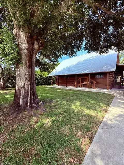 304 Flagler St, Clewiston, FL 33440