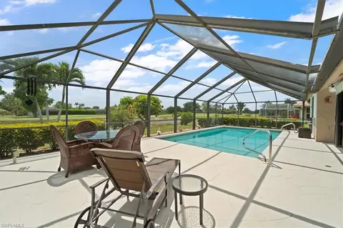 250 Torrey Pines Pt, Naples, FL 34113