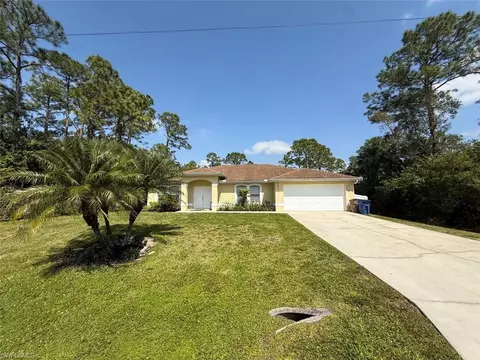 3206 35th St W, Lehigh Acres, FL 33971
