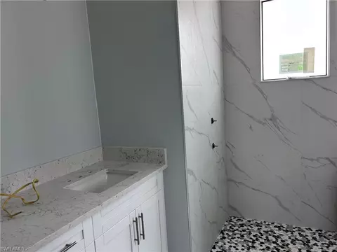 Bath - 4891 20th St NE, Naples, FL 34120 photo 2 of 6