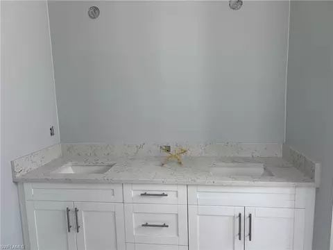 Bath - 4891 20th St NE, Naples, FL 34120 photo 1 of 6
