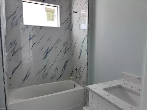 Bath - 4891 20th St NE, Naples, FL 34120 photo 3 of 6