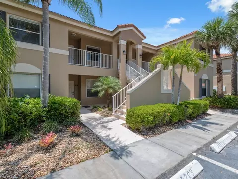 6310 Huntington Lakes Cir #203, Naples, FL 34119