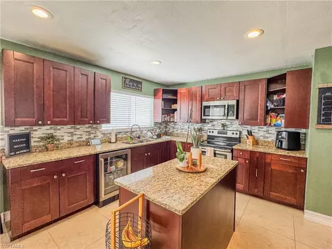 4002 Cascade Ln, Labelle, FL 33935 photo 9