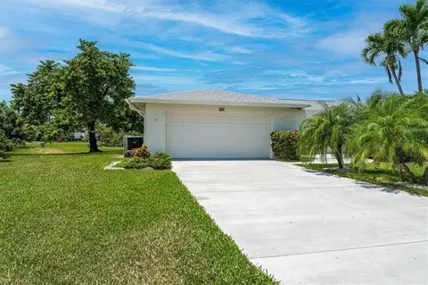 Exterior - 116 Short Ct, Naples, FL 34112 photo 17 of 20