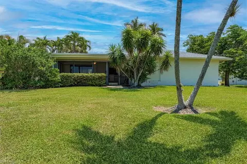 Exterior - 116 Short Ct, Naples, FL 34112 photo 3 of 20