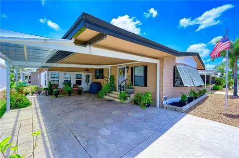 149 Kim Dr #149, Naples, FL 34104