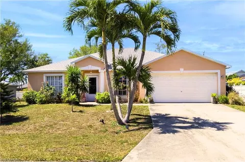 4618 SW 6th Pl, Cape Coral, FL 33914