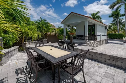 13613 Snapper Ln, Naples, FL 34114 photo 22