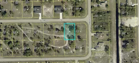 1120 Ectone St E, Lehigh Acres, FL 33974