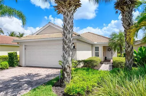 8661 Querce Ct, Naples, FL 34114