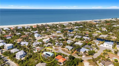 548 Chert Ct, Sanibel, FL 33957
