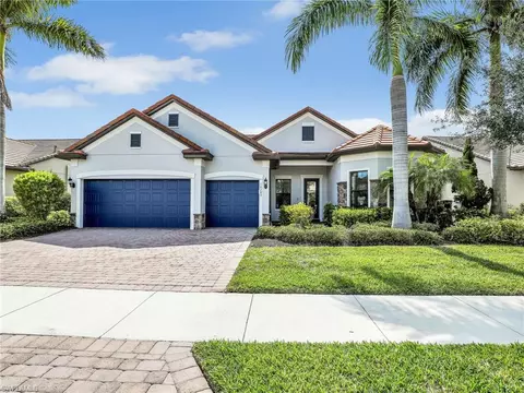 16289 Camden Lakes Cir, Naples, FL 34110