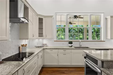 3270 Collingtree Ct, Naples, FL 34105 photo 21