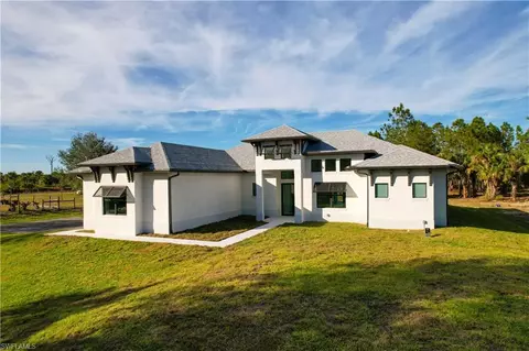 2583 18th Ave SE, Naples, FL 34117