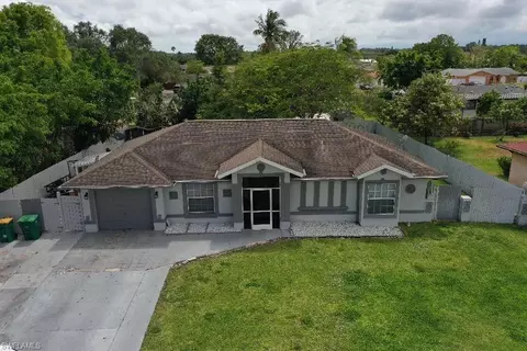 2063 50th Ter SW, Naples, FL 34116
