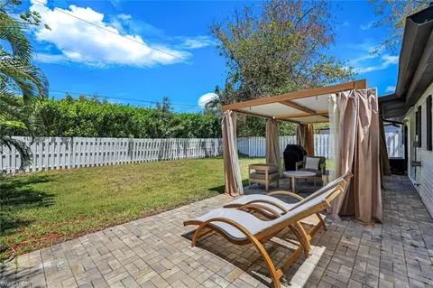1300 Pine St, Naples, FL 34104 photo 24