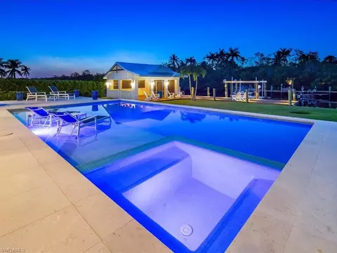 2195 Harbor Rd, Naples, FL 34104