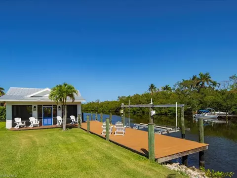 Exterior - 2195 Harbor Rd, Naples, FL 34104 photo 16 of 19