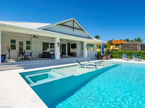 Exterior - 2195 Harbor Rd, Naples, FL 34104 photo 15 of 19