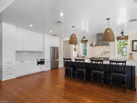 Kitchen - 2195 Harbor Rd, Naples, FL 34104 photo 3 of 5