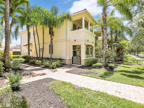 15329 Laughing Gull Ln, Bonita Springs, FL 34135