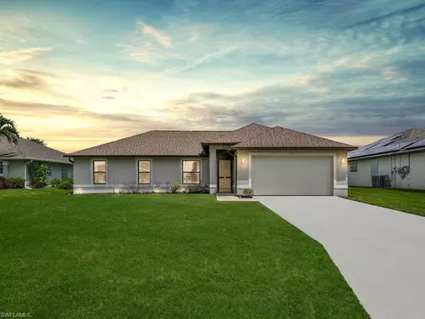513 SE 2nd St, Cape Coral, FL 33990