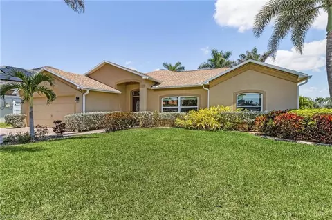 3023 NW 43rd Pl, Cape Coral, FL 33993