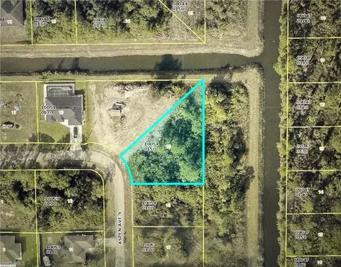 565 Aspen Ave S, Lehigh Acres, FL 33974