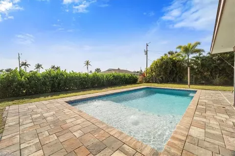 118 SE 46th Ter, Cape Coral, FL 33904