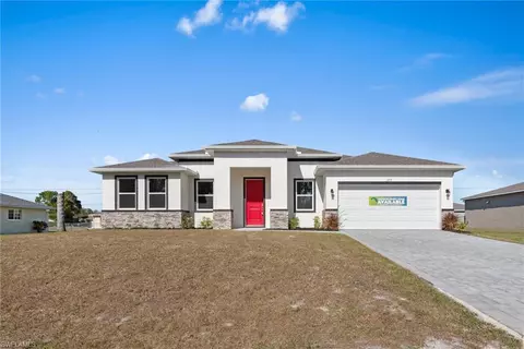 1719 NE 26th St, Cape Coral, FL 33909
