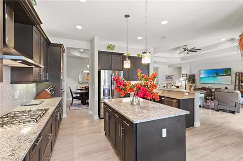 Kitchen - 4382 Caldera Cir, Naples, FL 34119 photo 5 of 7