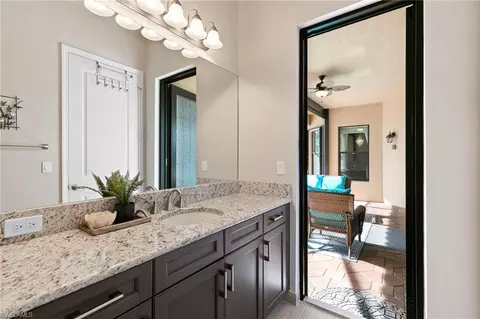 Bath - 4382 Caldera Cir, Naples, FL 34119 photo 4 of 6