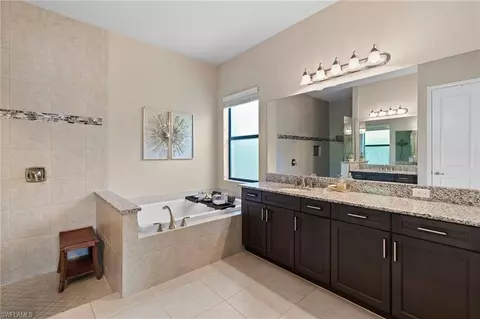 Bath - 4382 Caldera Cir, Naples, FL 34119 photo 1 of 6
