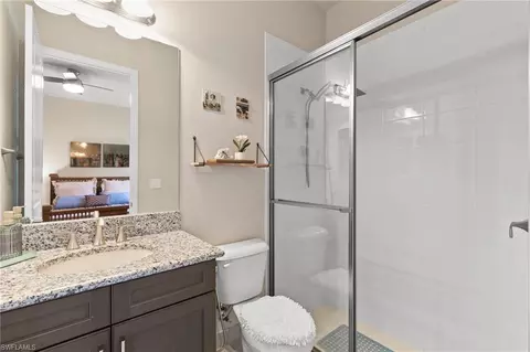 Bath - 4382 Caldera Cir, Naples, FL 34119 photo 5 of 6