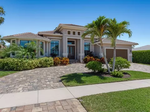 811 Manor Ter, Marco Island, FL 34145