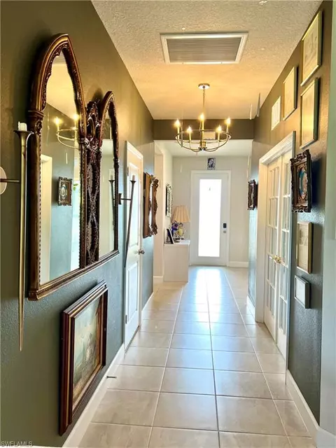 Entry Way - 9712 Parrish Glenn, Parrish, FL 34219 photo 3 of 4