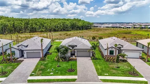 19282 Hinkley Dr, Estero, FL 33928 photo 3