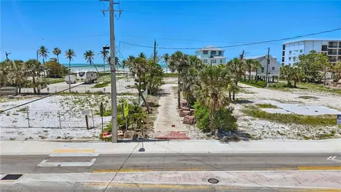 2686 Estero Blvd, Fort Myers Beach, FL 33931