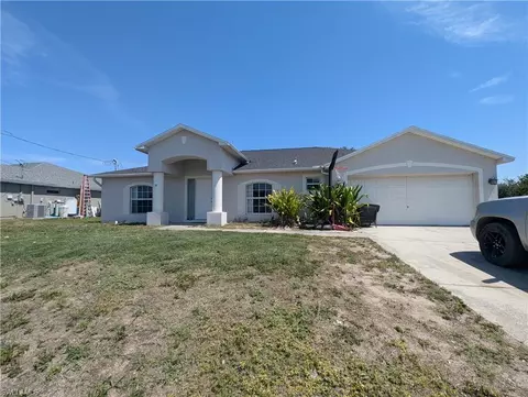 1029 NE 18th Ter, Cape Coral, FL 33909