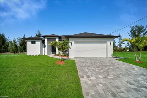 3913 NE 9th Ave, Cape Coral, FL 33909