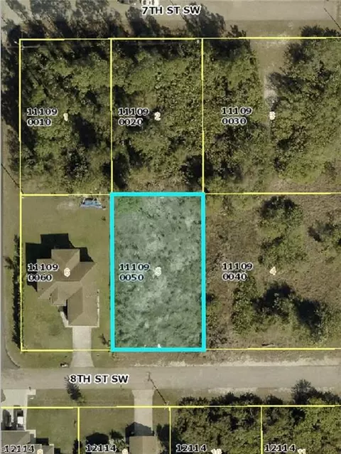2504 8th St SW, Lehigh Acres, FL 33976