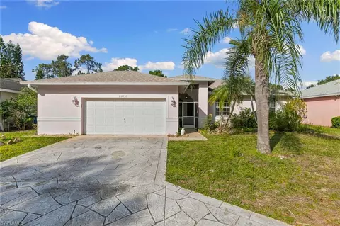25731 Old Gaslight Dr, Bonita Springs, FL 34135
