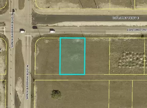 6 Diplomat Pkwy E, Cape Coral, FL 33909