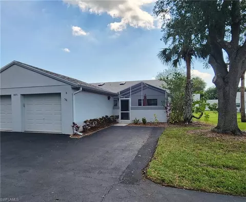 9571 Green Cypress Ln #8, Fort Myers, FL 33905