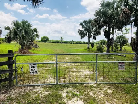 20501 Williams Dr, North Fort Myers, FL 33917