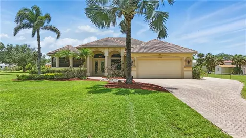 15560 Old Olga Rd, Alva, FL 33920
